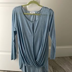 Beautiful blue top